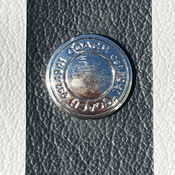 Coach • Black and White Patterned Crossbody Bag - Picture 4 of 7